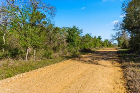 0 Cr 437 Gonzales TX 78629