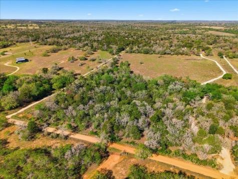 0 Cr 437 Gonzales TX 78629