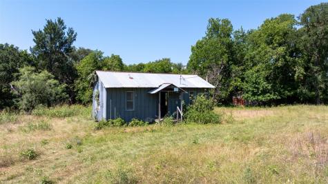 1717 County Road 402 Bartlett TX 76511