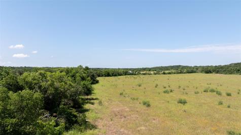 1717 County Road 402 Bartlett TX 76511