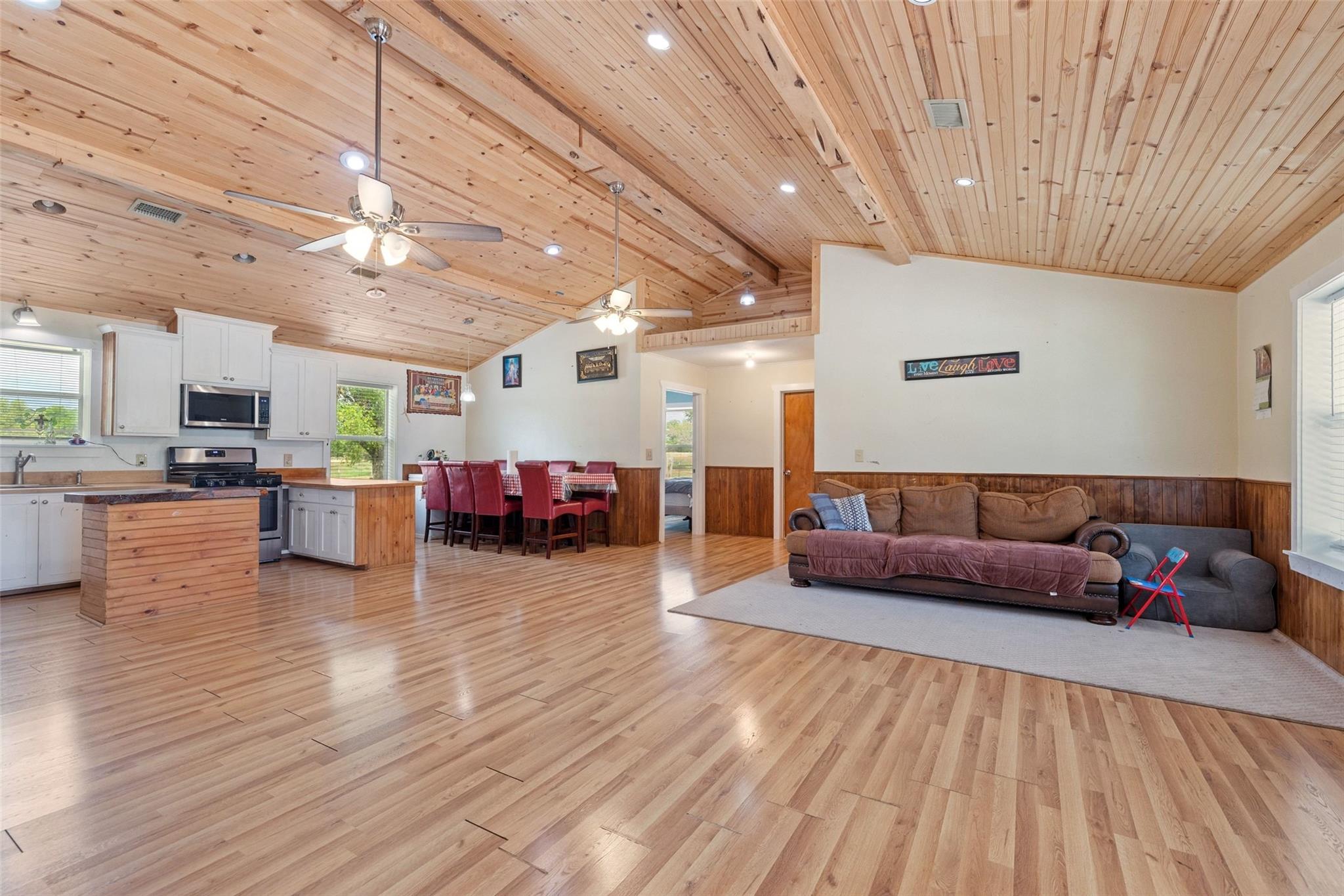 1301 County Road 228 Florence TX 76527