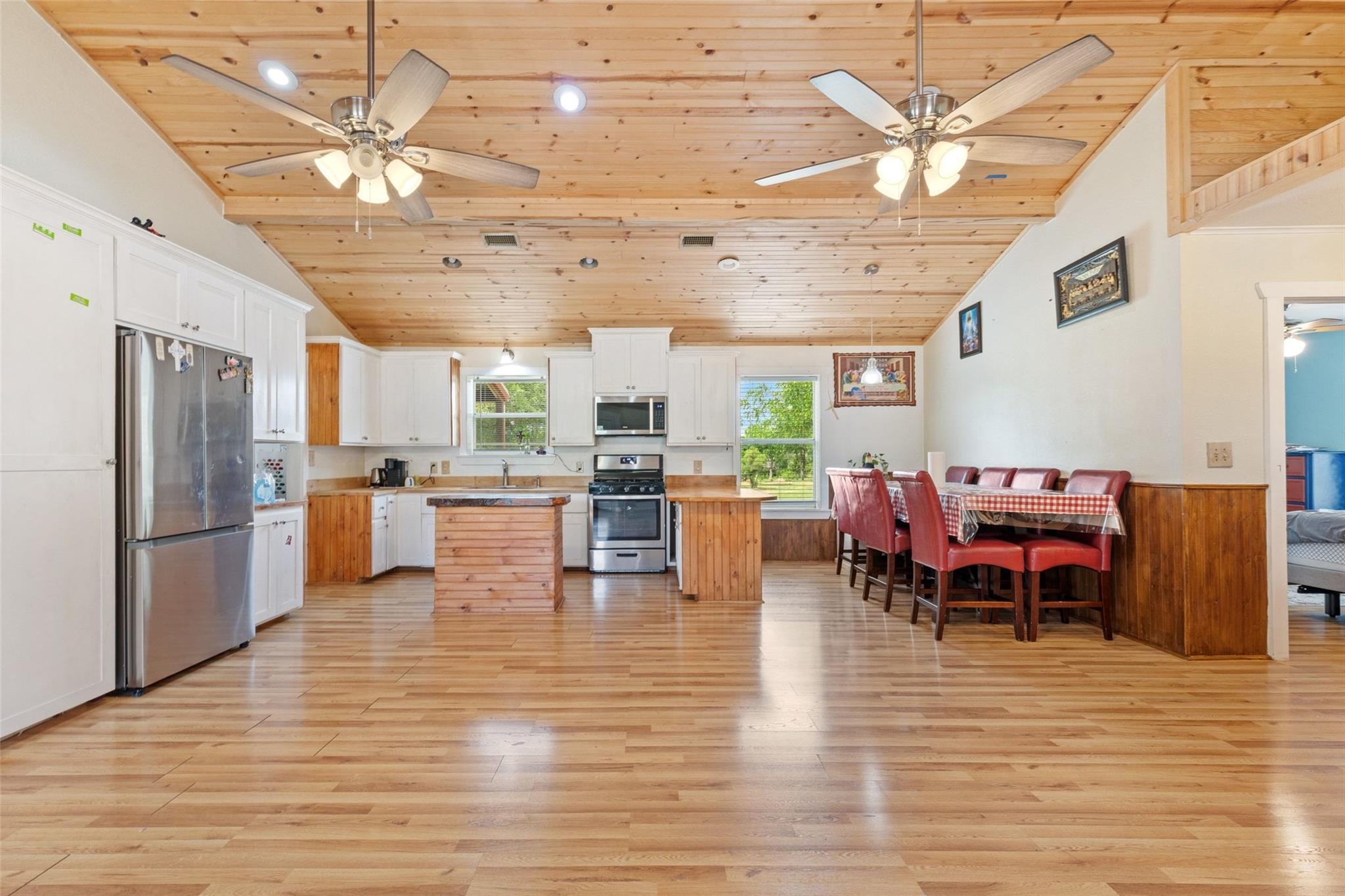 1301 County Road 228 Florence TX 76527