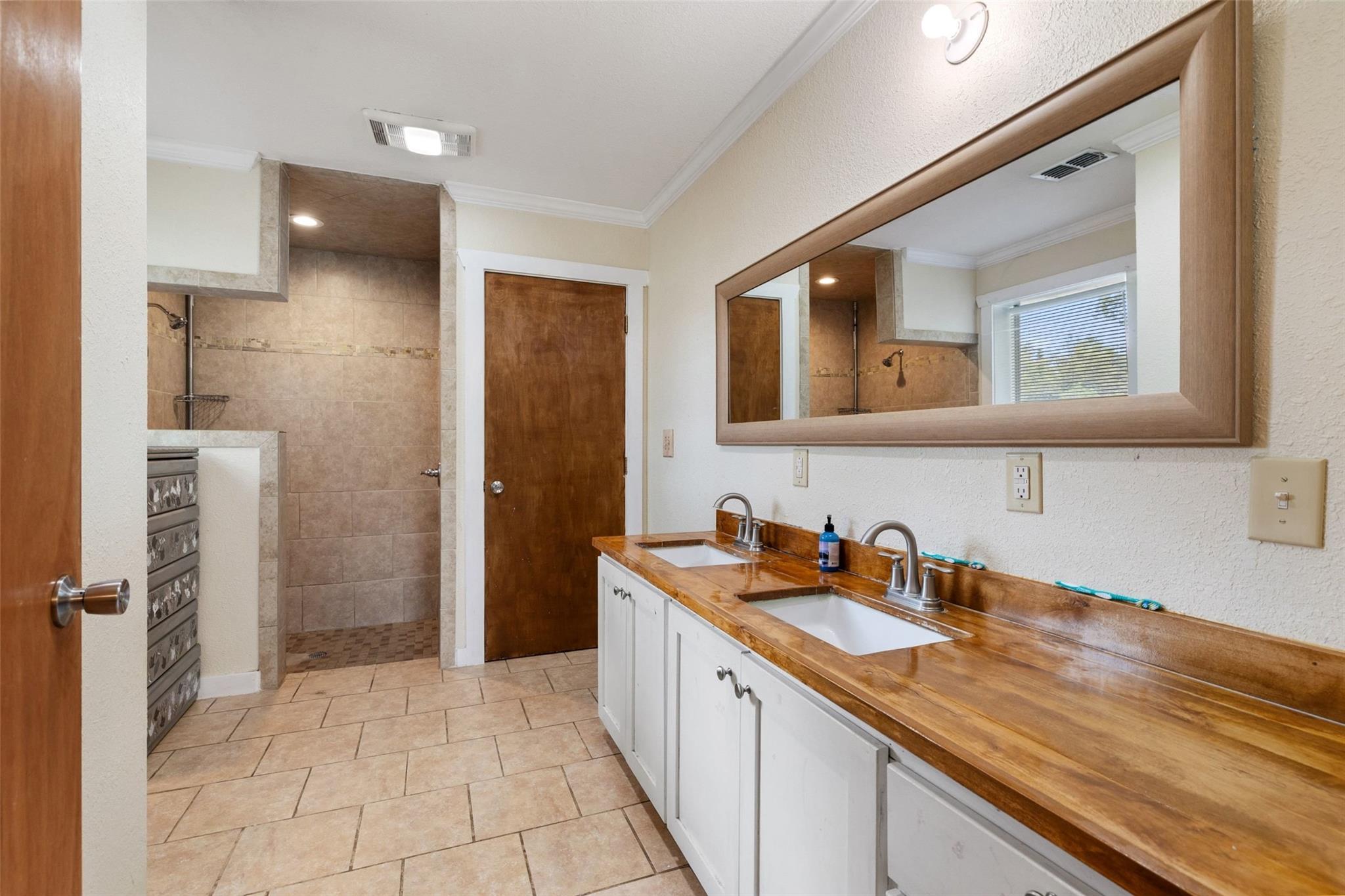 1301 County Road 228 Florence TX 76527