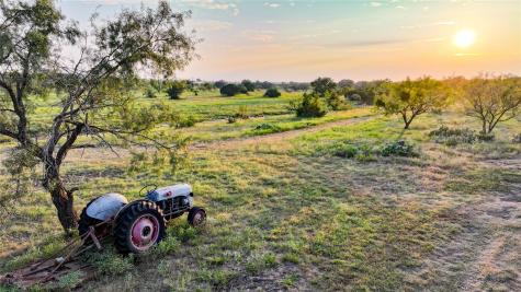 2562 County Road 2315 Lampasas TX 76550