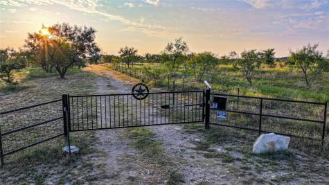 2562 County Road 2315 Lampasas TX 76550
