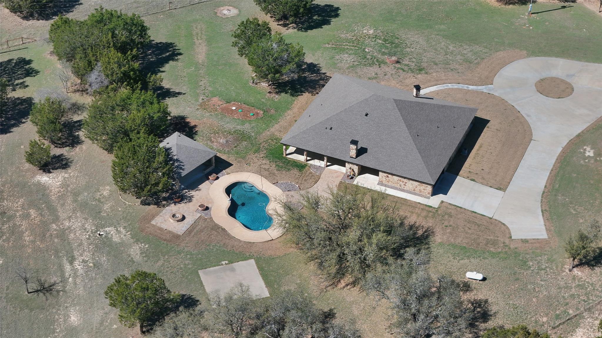 1832 County Road 2699 Lometa TX 76853