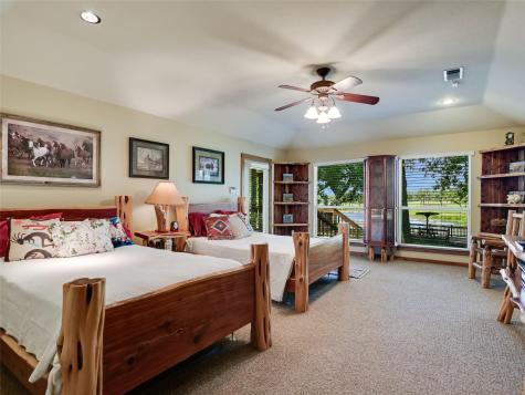 762 Karisch Road Giddings TX 78942