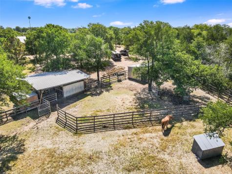 762 Karisch Road Giddings TX 78942