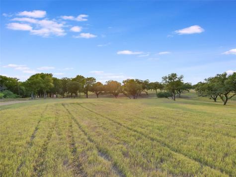 762 Karisch Road Giddings TX 78942