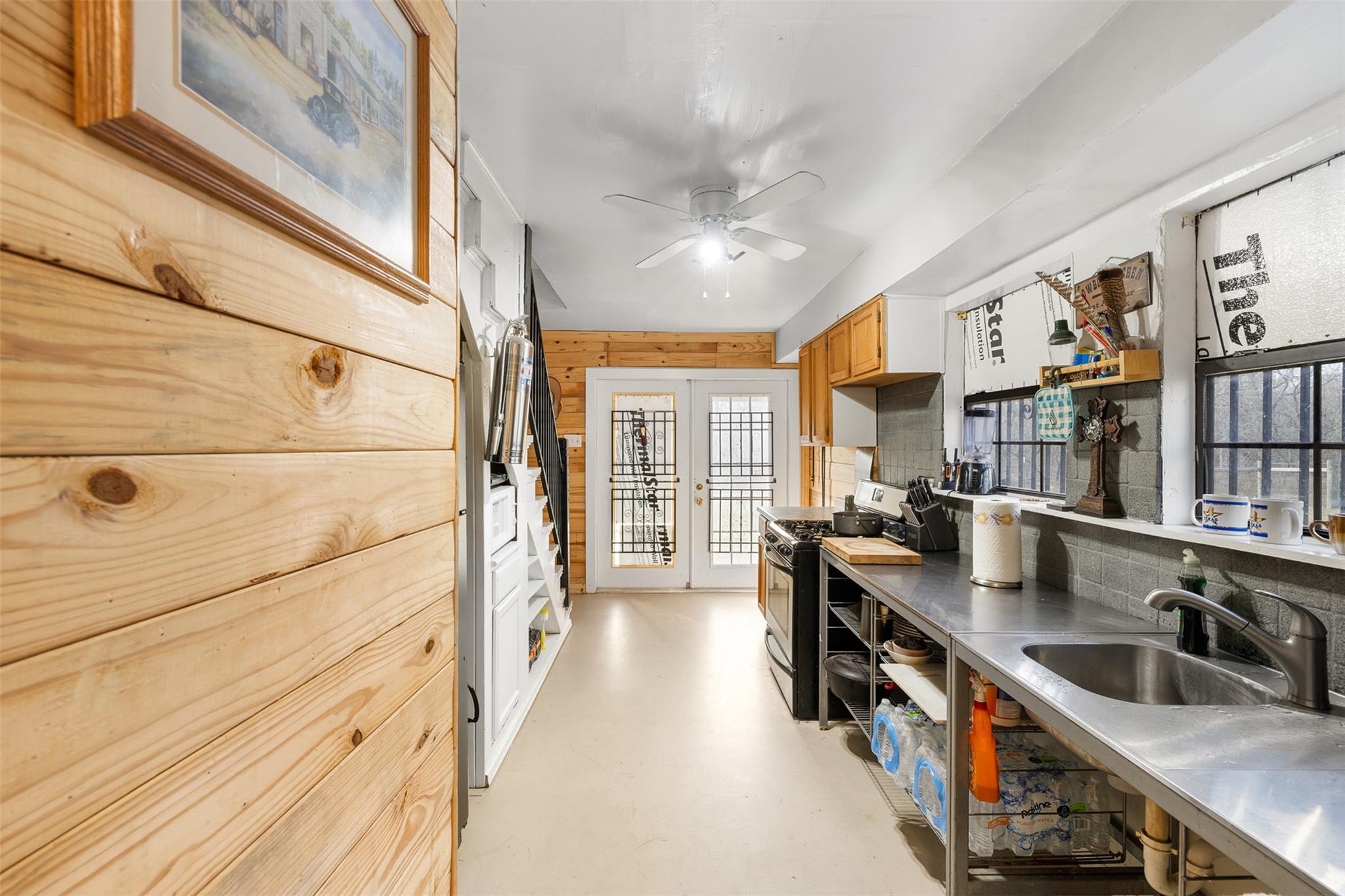 1820 South Old Smithville Road Flatonia TX 78941