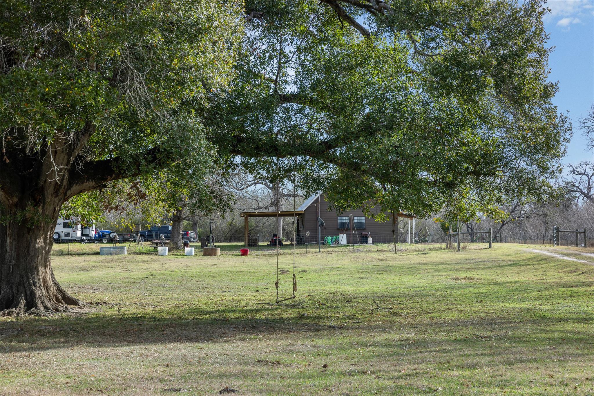 1820 South Old Smithville Road Flatonia TX 78941