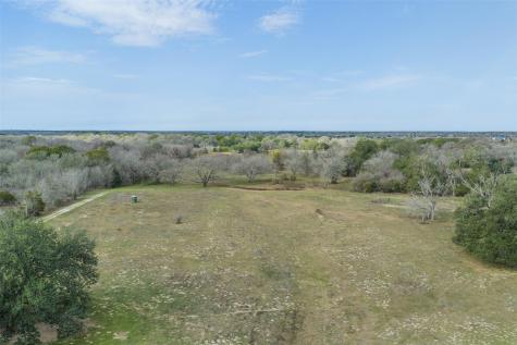 1820 South Old Smithville Road Flatonia TX 78941