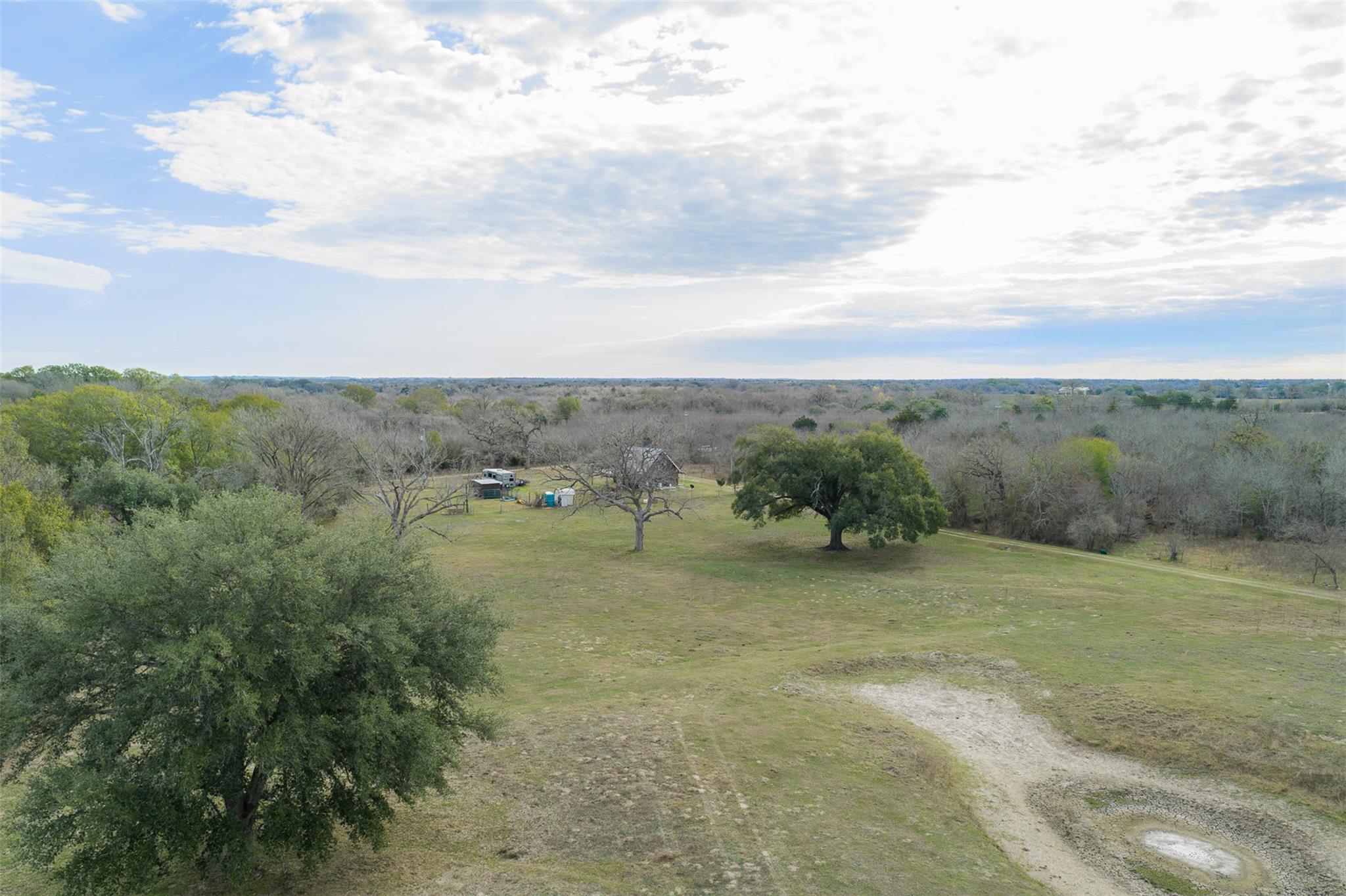 1820 South Old Smithville Road Flatonia TX 78941