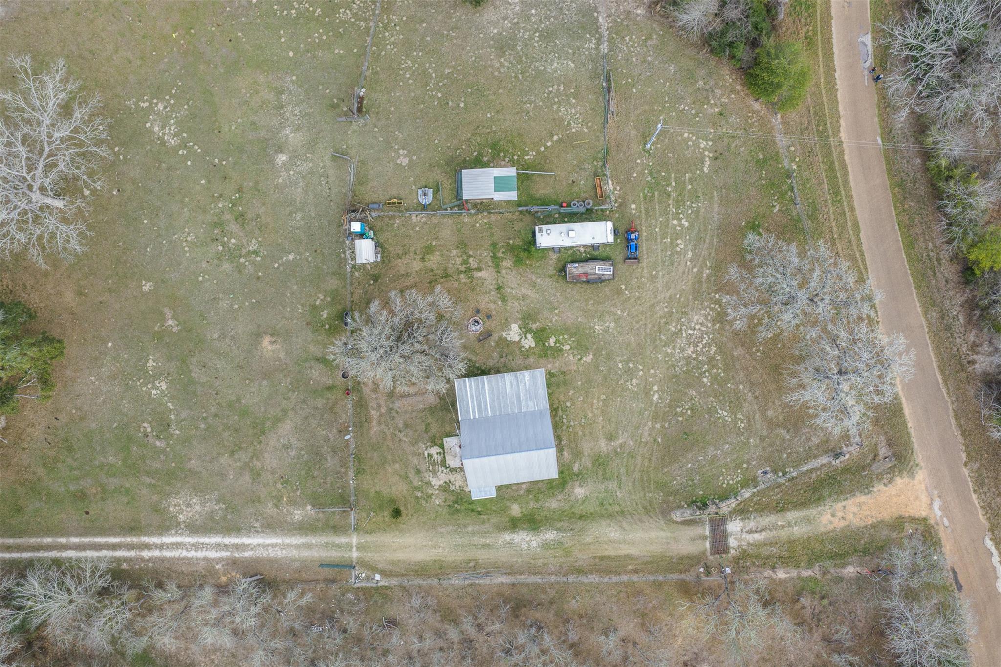 1820 South Old Smithville Road Flatonia TX 78941