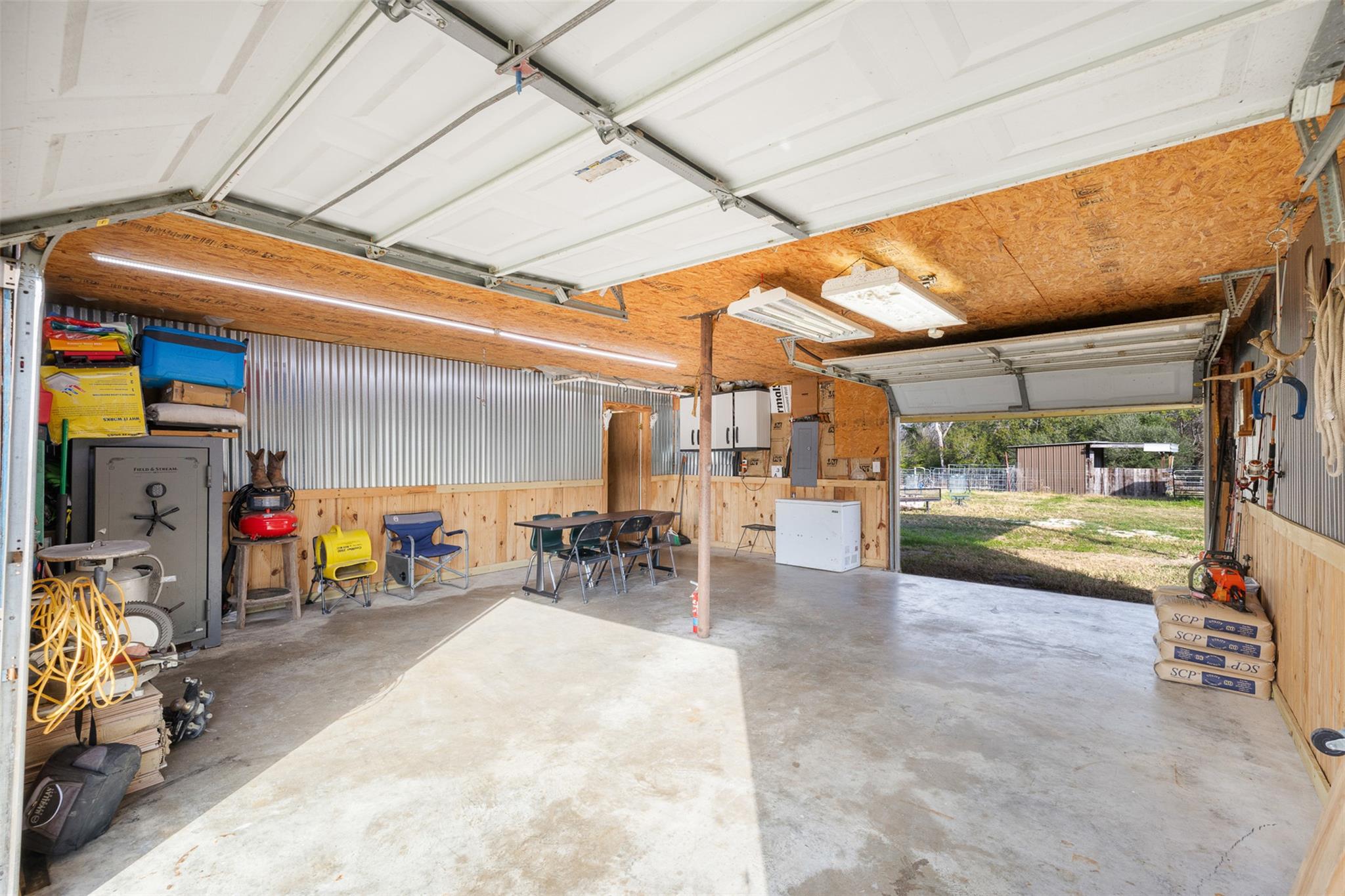 1820 South Old Smithville Road Flatonia TX 78941