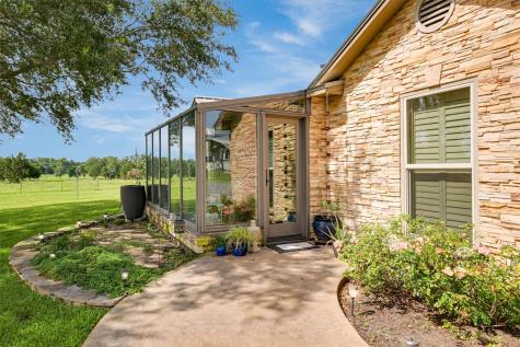 1700 Plum Lane Brenham TX 77833