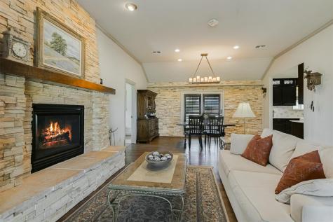 1700 Plum Lane Brenham TX 77833