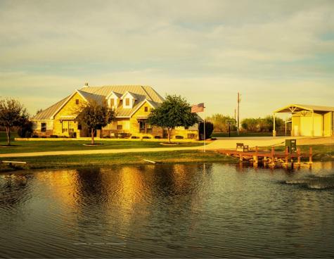 1260 County Road 361 La Vernia TX 78121