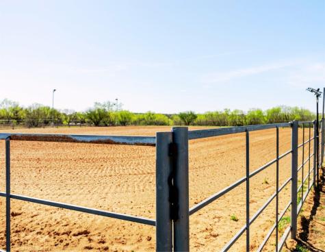 1260 County Road 361 La Vernia TX 78121