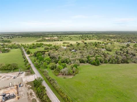 12975 Young Lane Lane Carmine TX 78322