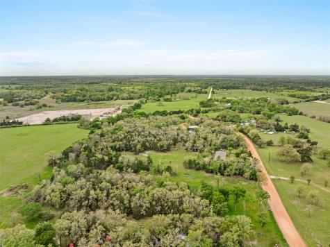 12975 Young Lane Lane Carmine TX 78322