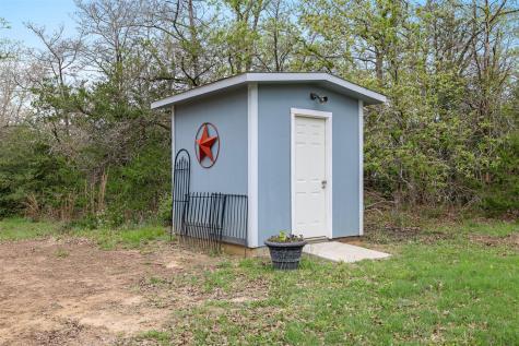 12975 Young Lane Lane Carmine TX 78322
