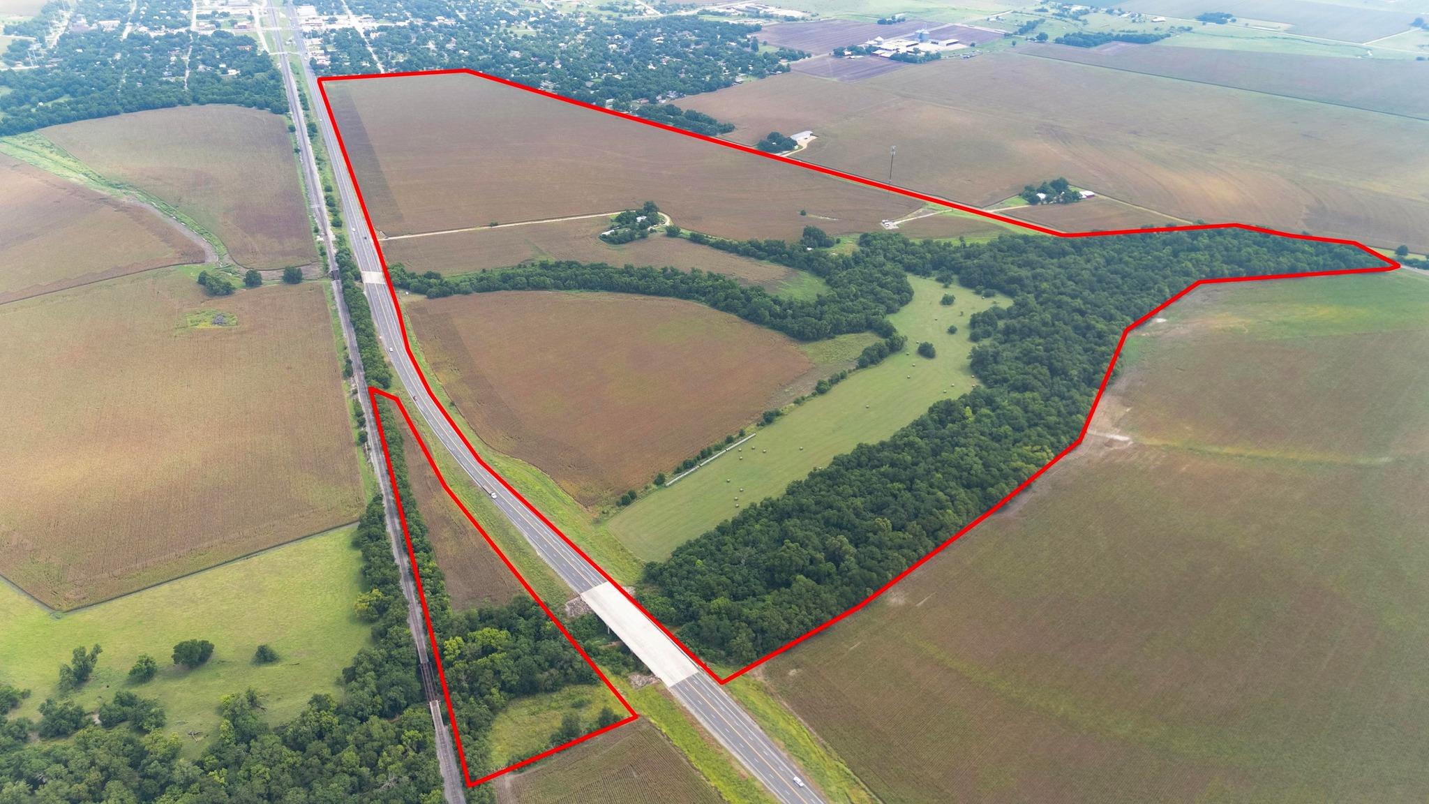 4400-4402 N Highway 95 Granger TX 76530