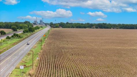 4400-4402 N Highway 95 Granger TX 76530