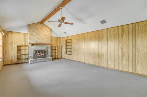 5637 Jeddo Road Waelder TX 78959