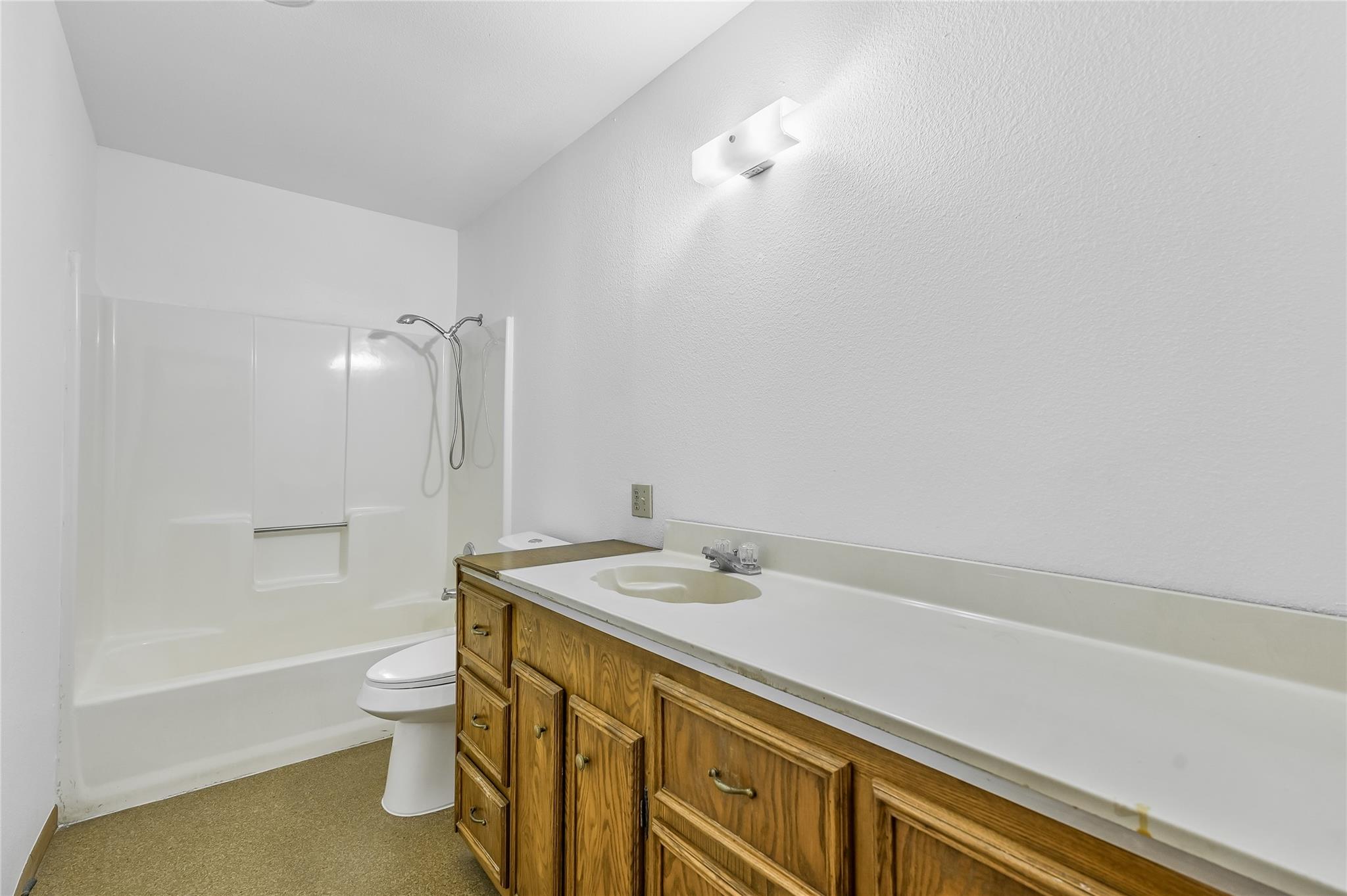 5637 Jeddo Road Waelder TX 78959