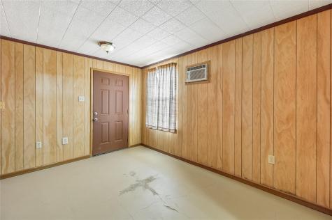 5637 Jeddo Road Waelder TX 78959