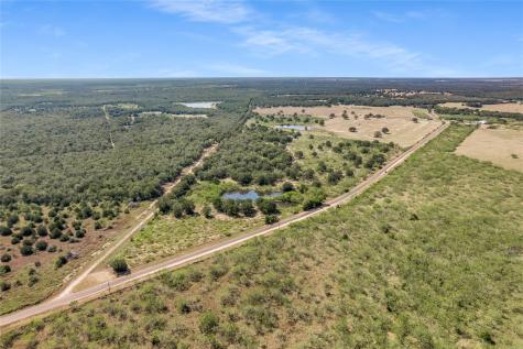 5637 Jeddo Road Waelder TX 78959