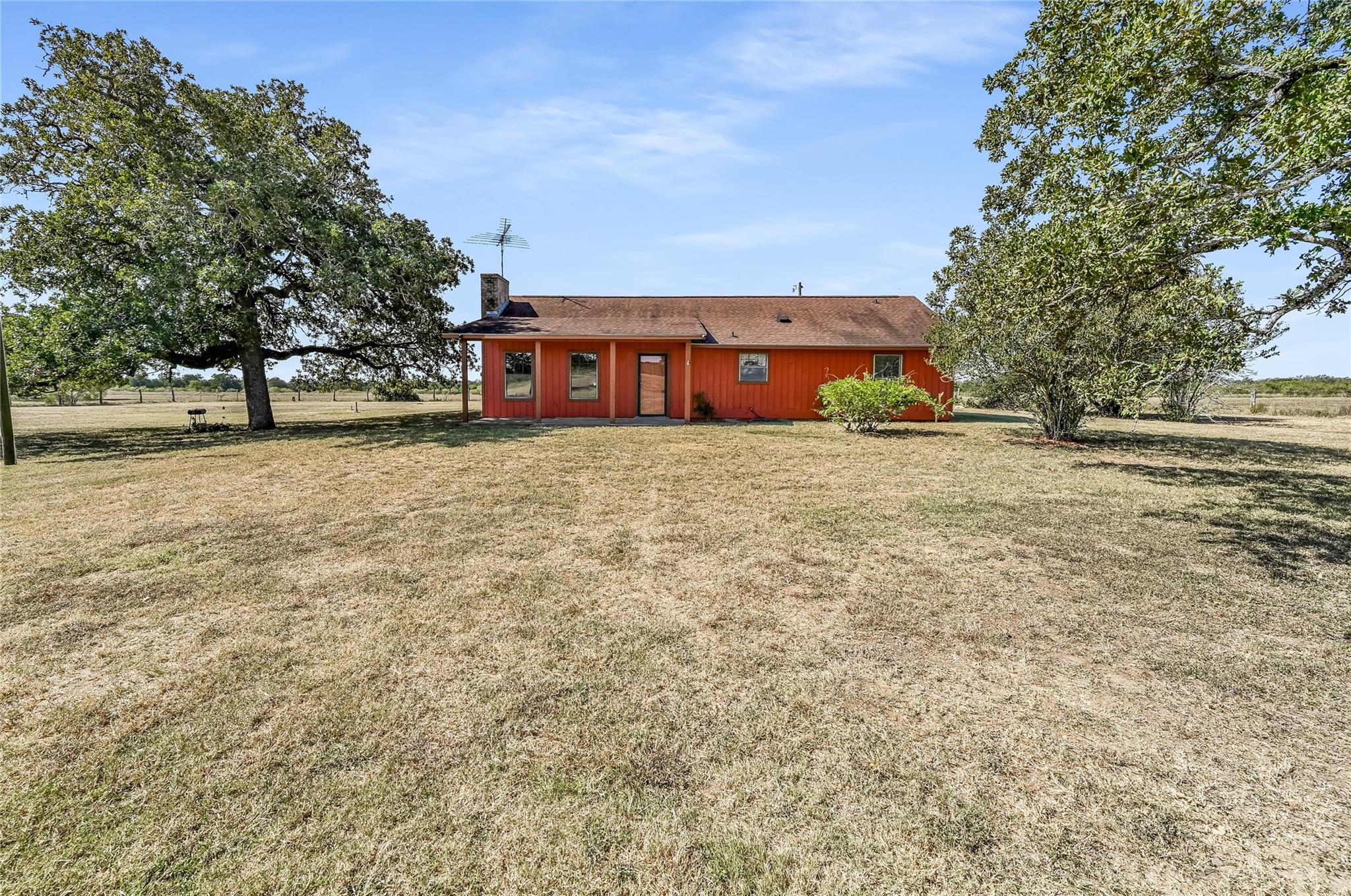 5637 Jeddo Road Waelder TX 78959