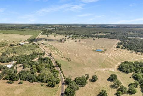 5637 Jeddo Road Waelder TX 78959