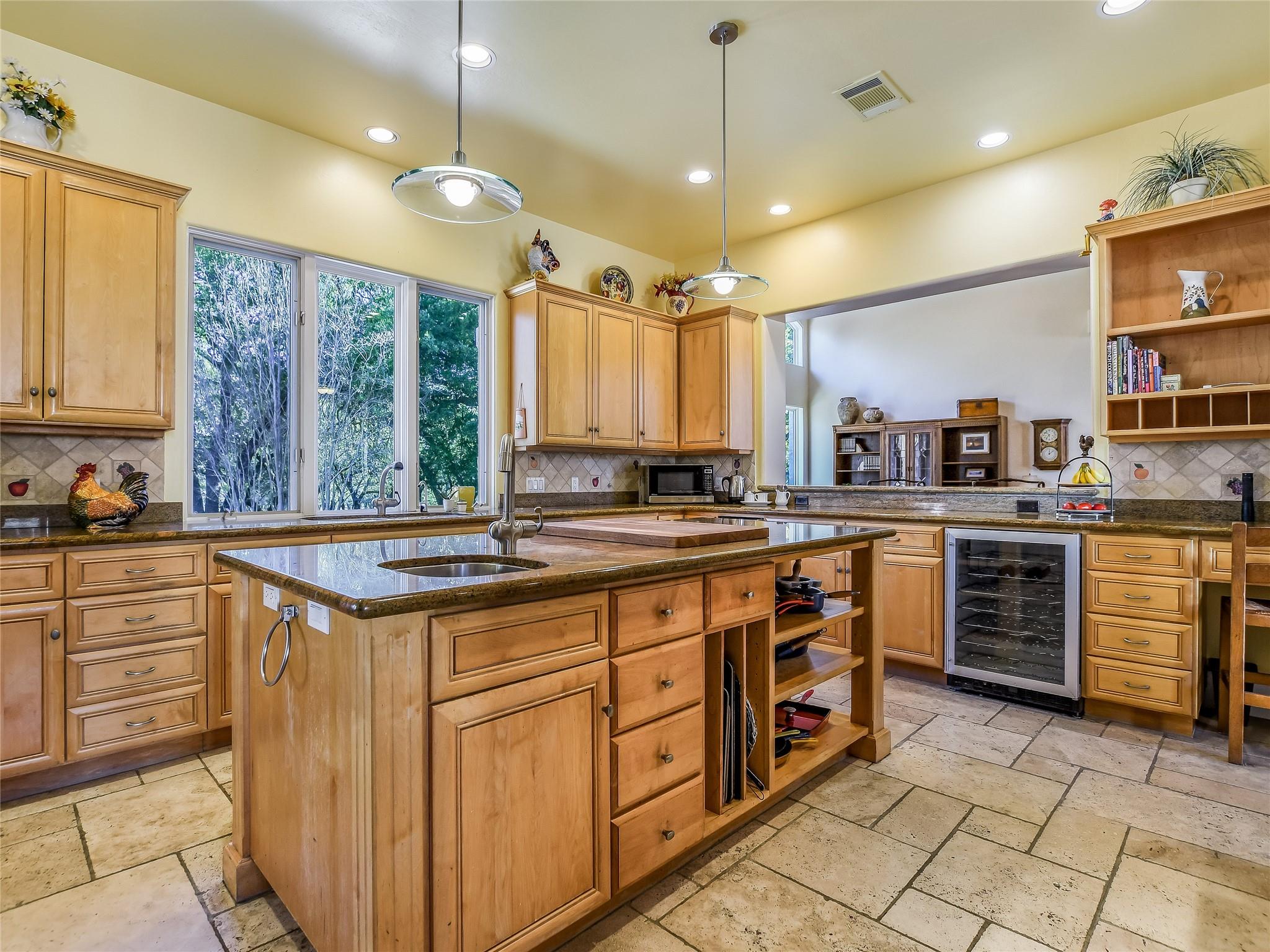 25909 Hamilton Pool Road Round Mountain TX 78663