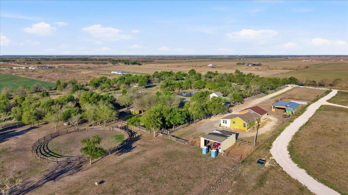 17309 Skog Road Elgin TX 78660