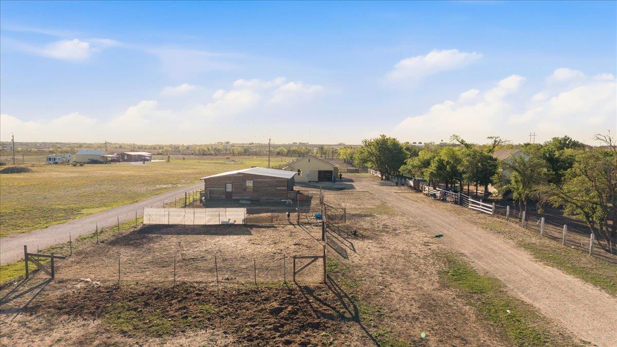 17309 Skog Road Elgin TX 78660