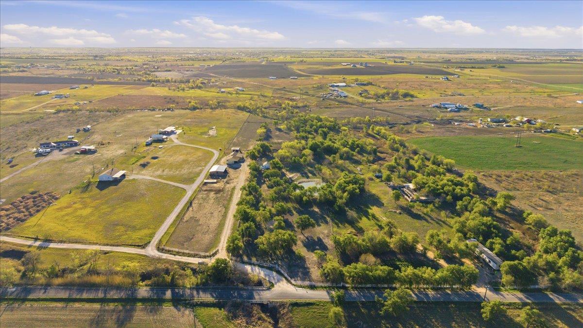 17309 Skog Road Elgin TX 78660