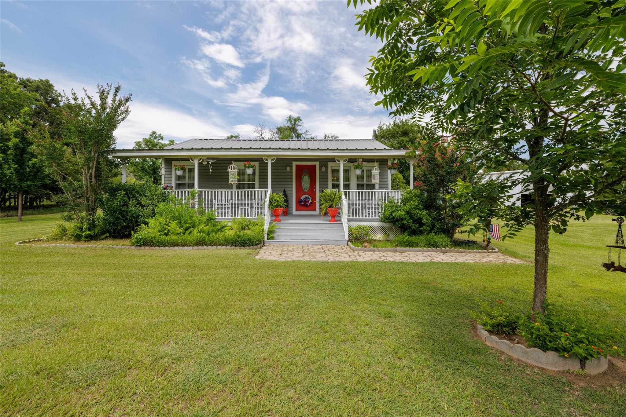6507 N Us Highway 77 Road Rockdale TX 76567