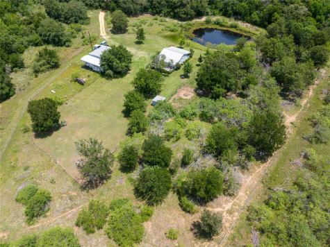 6507 N Us Highway 77 Road Rockdale TX 76567