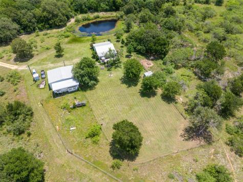 6507 N Us Highway 77 Road Rockdale TX 76567
