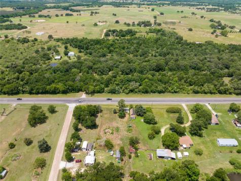 6507 N Us Highway 77 Road Rockdale TX 76567