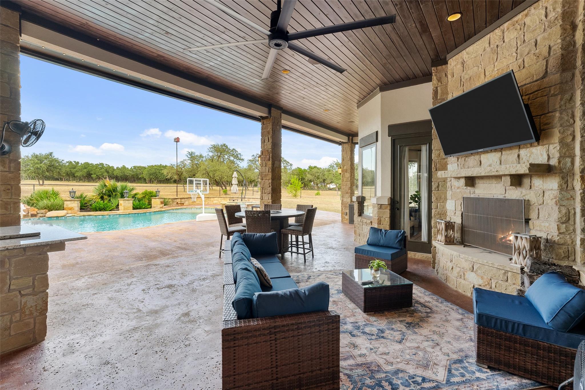 2700 County Road 282 Road Leander TX 78641