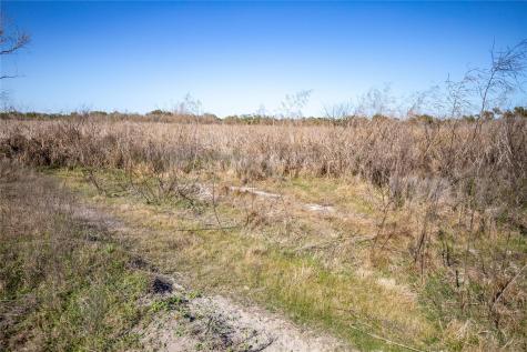 6498 N Highway 35 Rockport TX 78382