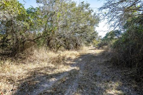 6498 N Highway 35 Rockport TX 78382