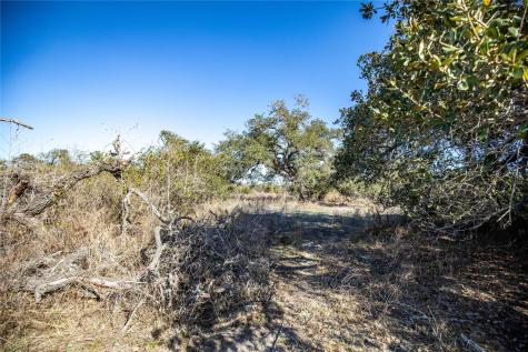 6498 N Highway 35 Rockport TX 78382