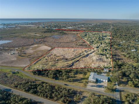 6498 N Highway 35 Rockport TX 78382