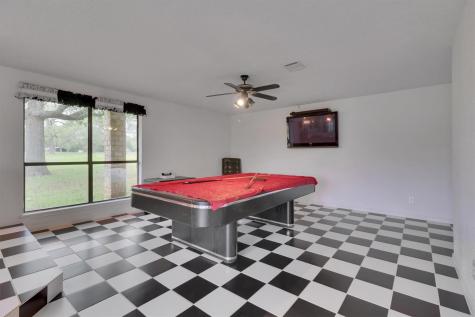 847 Highway 95 S Smithville TX 78957