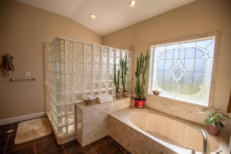 734 E Fm 485 Cameron TX 76520