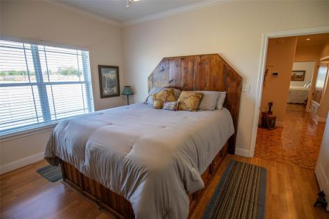 734 E Fm 485 Cameron TX 76520